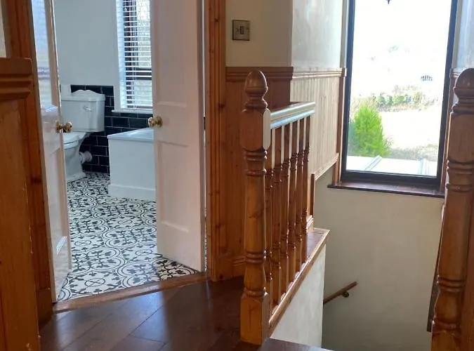 New Listing Faye's Place * Donegal Town