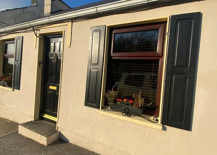 New Listing Faye's Place Ferienhaus